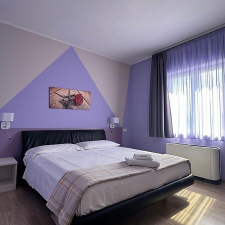 Albergo Trattoria Italia Desenzano del Garda Eksteriør billede