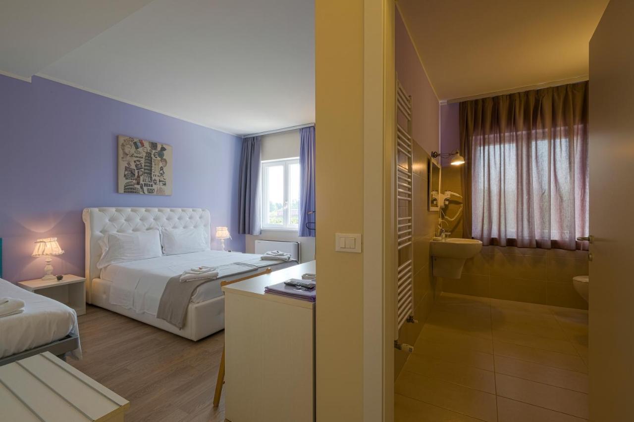 Albergo Trattoria Italia Desenzano del Garda Eksteriør billede