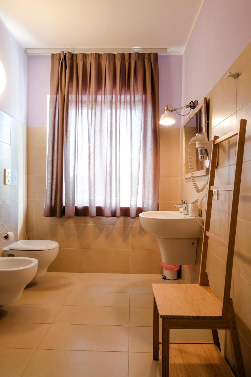 Albergo Trattoria Italia Desenzano del Garda Eksteriør billede