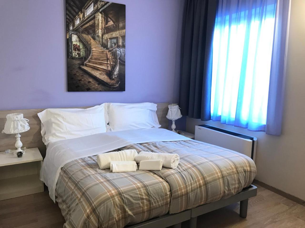 Albergo Trattoria Italia Desenzano del Garda Eksteriør billede